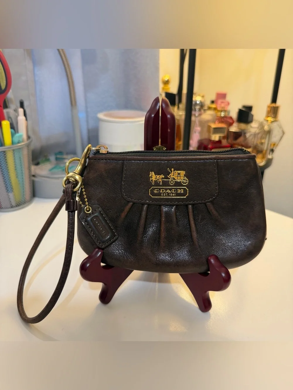 🤎 Vintage Coach Leather Wristlet